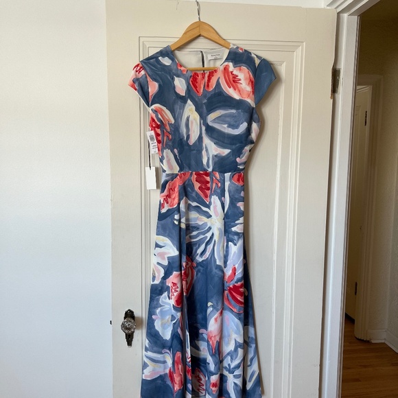 NWT Aritzia Hamptons Midi Floral Dress - Picture 1 of 6